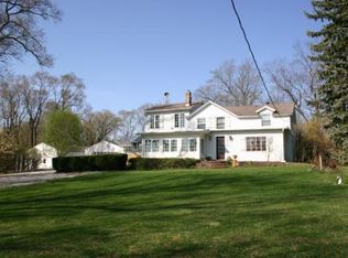 2321 Cherry Valley Rd, Woodstock, IL 60098