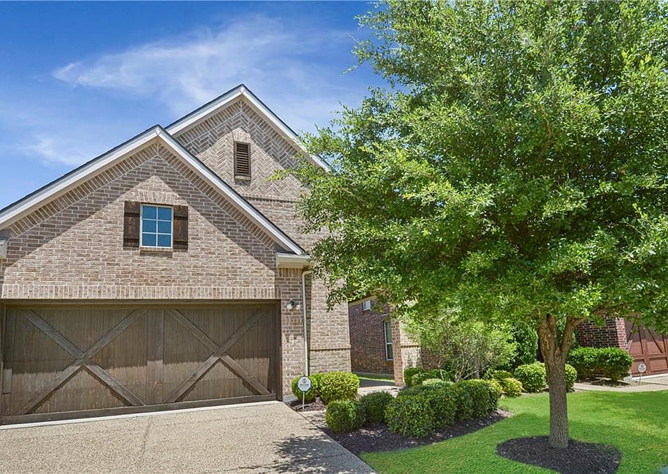 1st image of 313 Eastland Dr