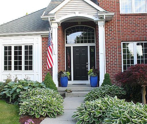 4th image of 382 White Stag Ct SW