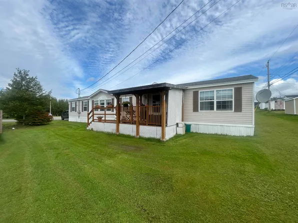 34 Johns Pass, Lower South River, NS B2G 0E7