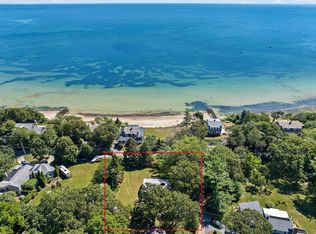 118 Manomet Ave, Plymouth, MA 02360