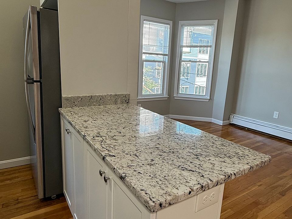 1st image of 182 Washington Ave #3H