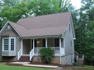 11 Stonewall Rd, Palmyra, VA 22963
