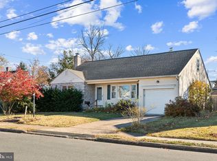 212 Henry St, Pottstown, PA 19464
