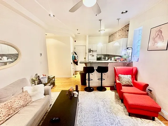 95 Prince St #8 — Photo 17