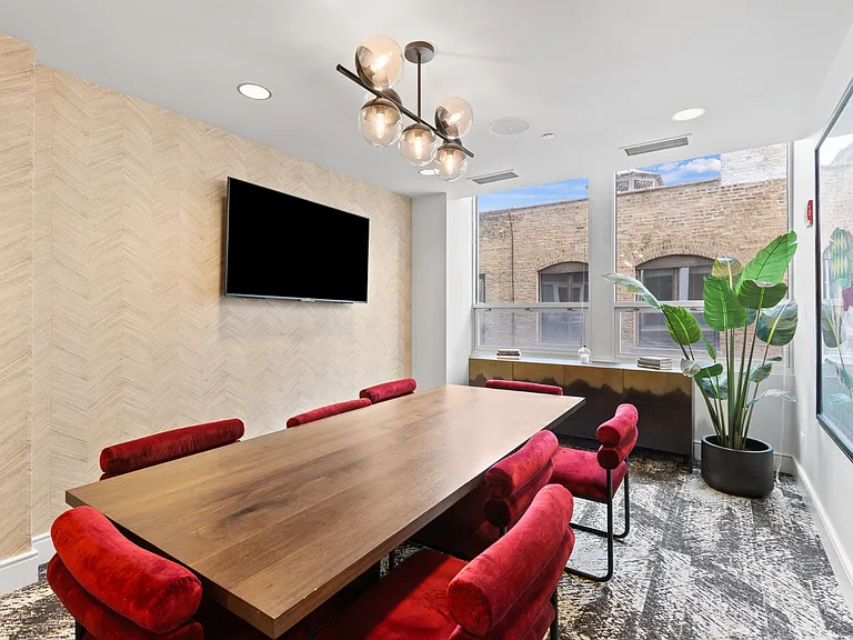 Flair Tower Apartments — Photo 36