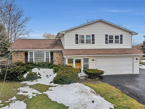 2nd image of 6825 Shawnee Rd