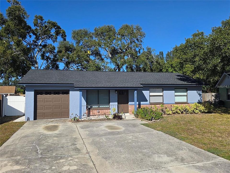 1st image of 7981 Smoketree Ct
