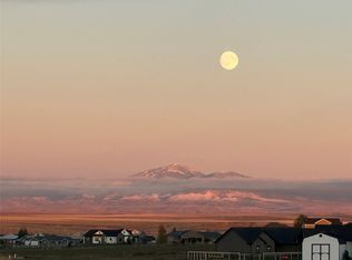 16 Platinum Ln, Great Falls, MT 59405