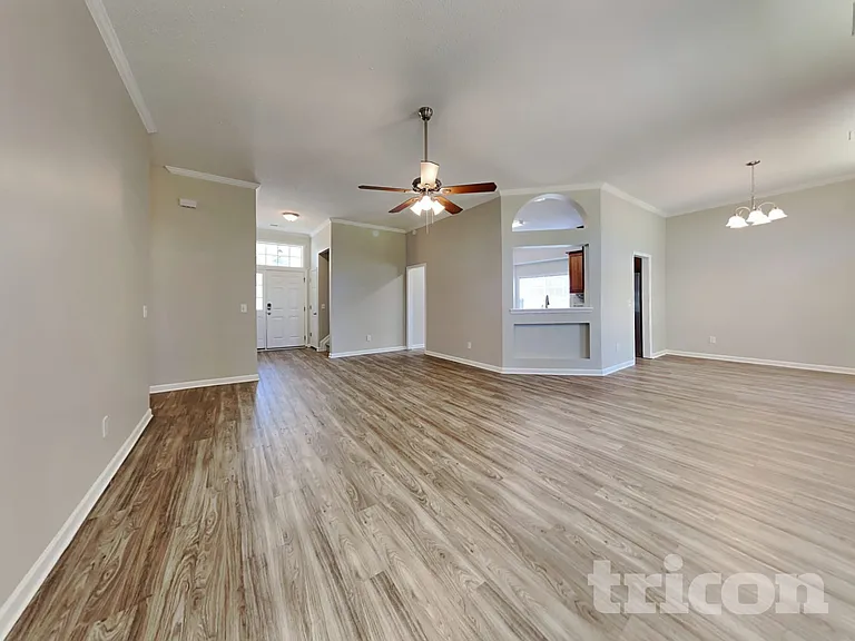 12 New Stock Ct — Photo 2