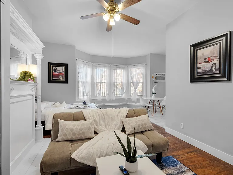 4040 Spruce St #3 — Photo 2