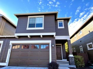 63203 NE Black Powder Ln, Bend, OR 97701