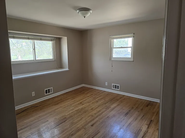 11534 Claude Ct — Photo 23