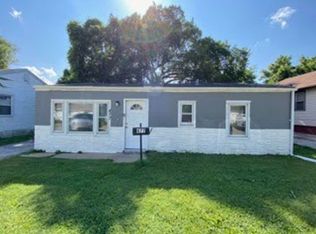 477 Mueller Ave, Saint Louis, MO 63135