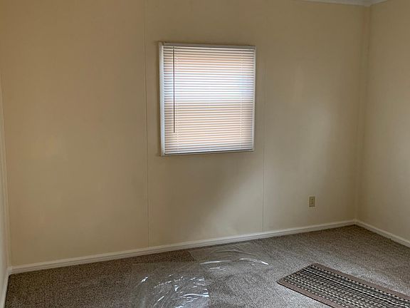 3rd image of 502 W Park Blvd