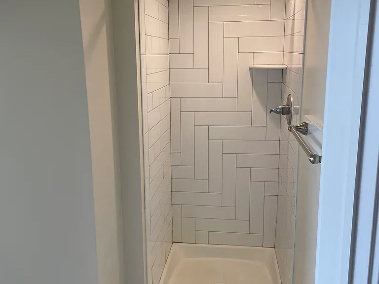 507 S 9th St #302 — Photo 16