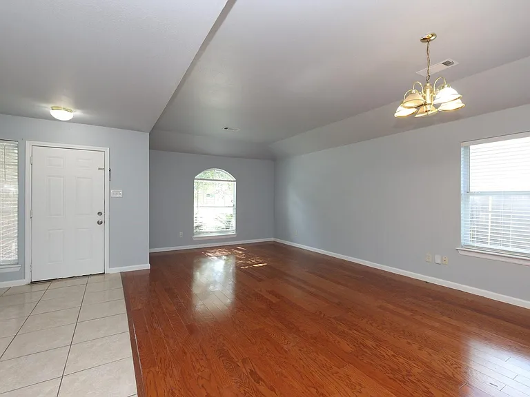 7430 Pouter Dr — Photo 3