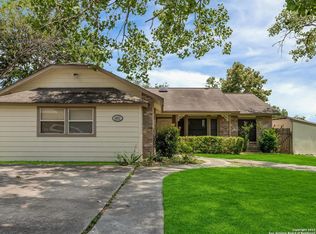 6802 Hillside Blf, San Antonio, TX 78233
