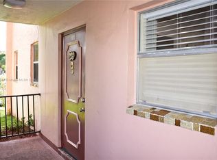 9440 Sunrise Lakes Blvd APT 101, Fort Lauderdale, FL 33322