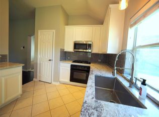 5701 Emerald Brook Ln, League City, TX 77573