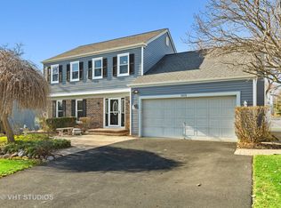 1013 Millington Way, Saint Charles, IL 60174