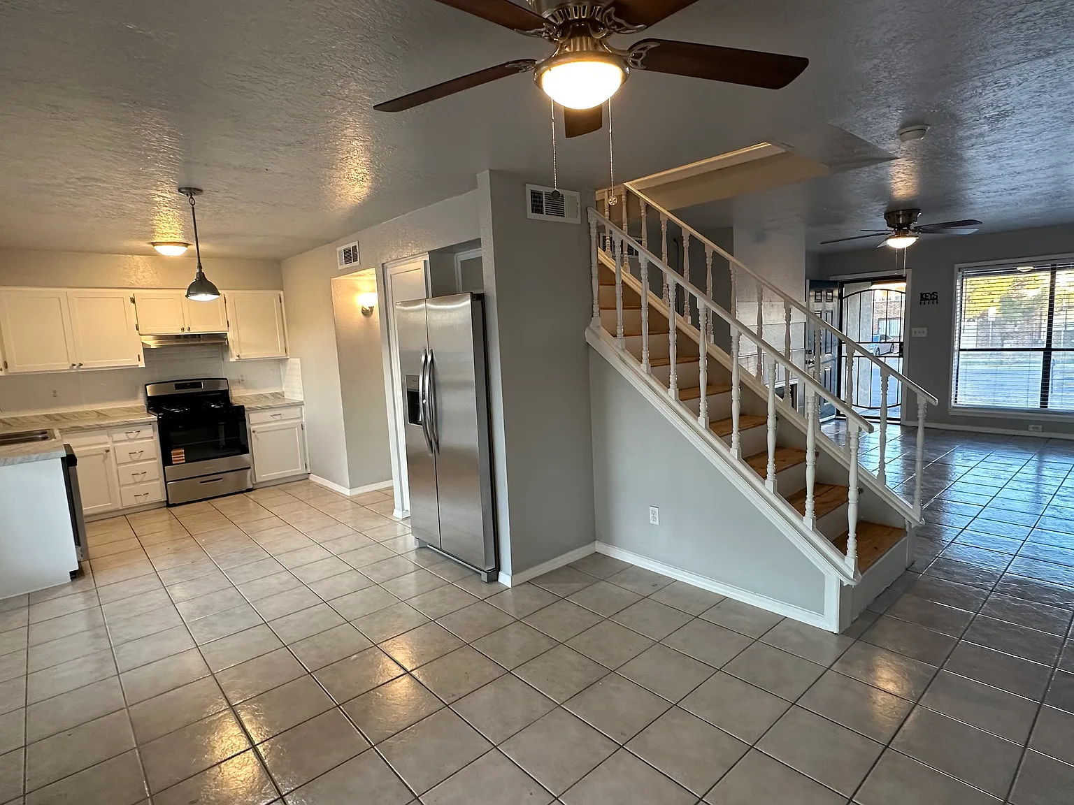 1554 Common Dr — Photo 4