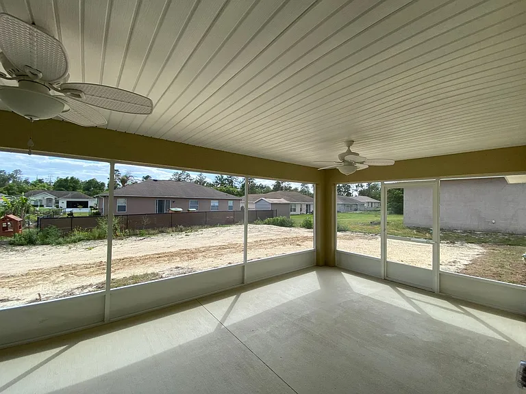 2598 SW 147th Pl — Photo 25