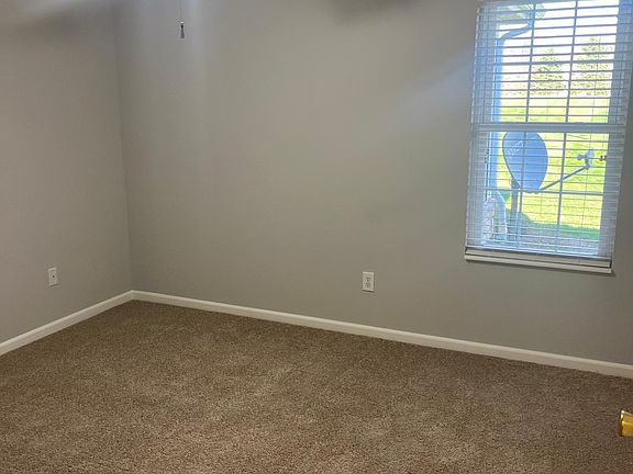 3rd image of 1326 Allington Ln