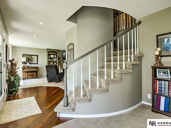 4th image of 7 Ginger Woods Cir