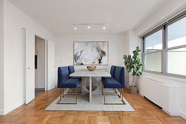 1st image of 500 E 77th St APT 1612