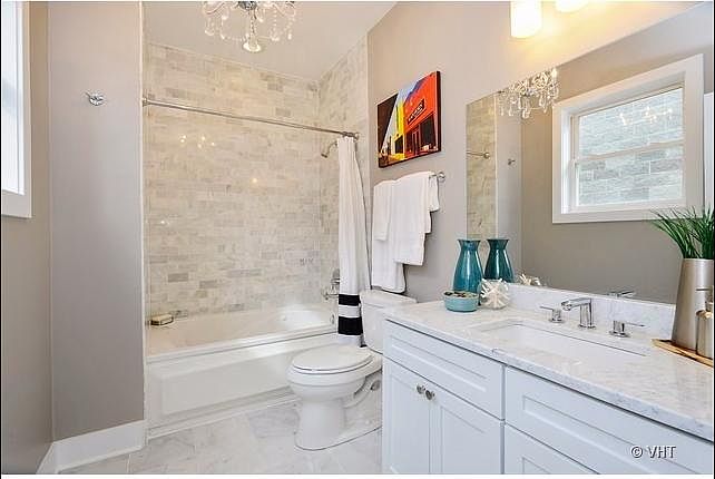 1st image of 4843 N Winthrop Ave Unit 3S