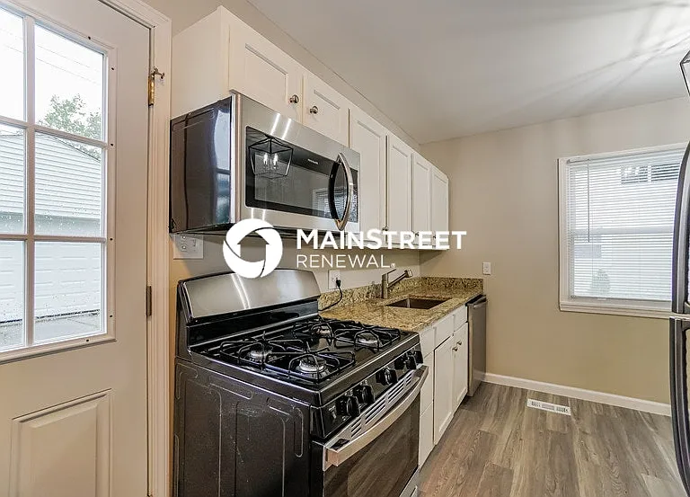 973 Exeter Rd — Photo 7