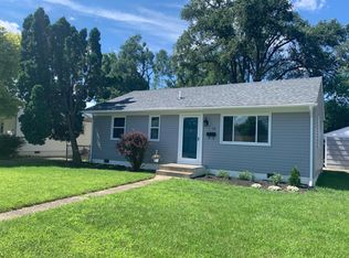 12 Flamingo Dr, Hamilton, OH 45013