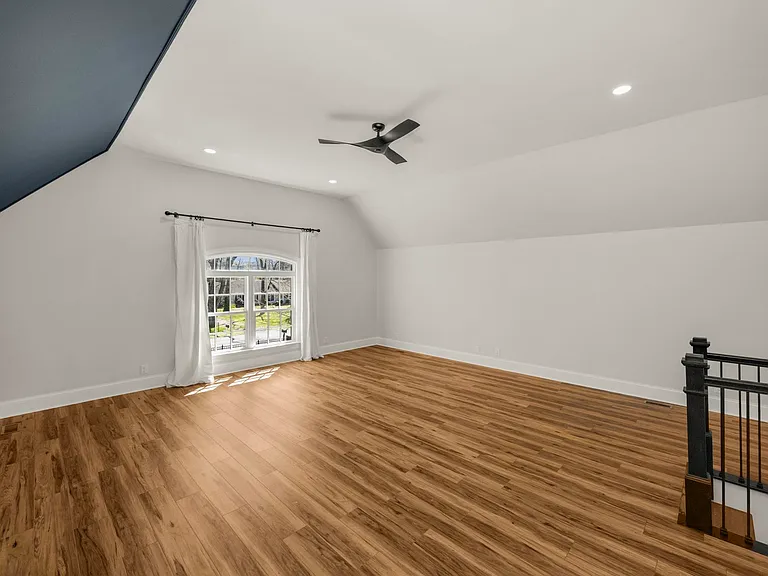 5904 Old Harding Pike — Photo 20