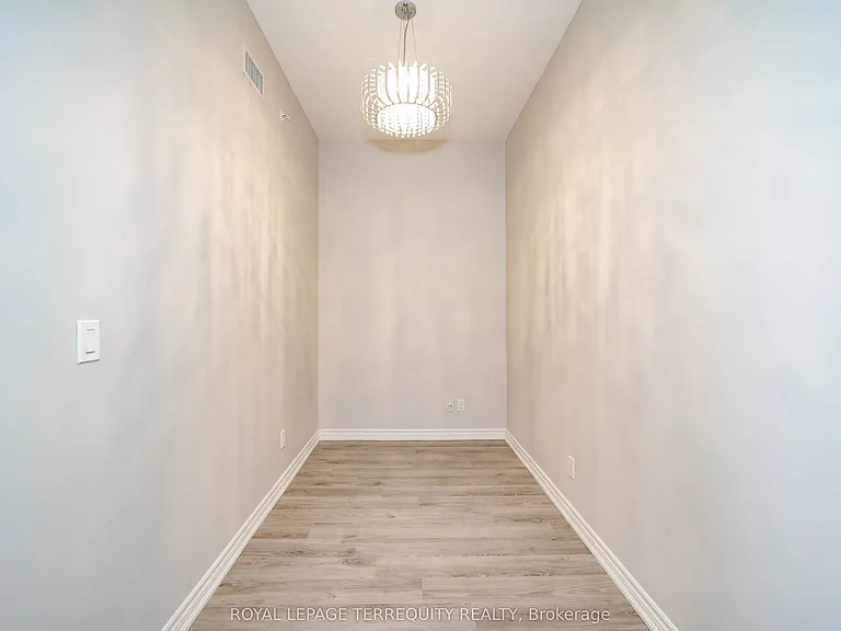 11611 Yonge St #728 — Photo 13