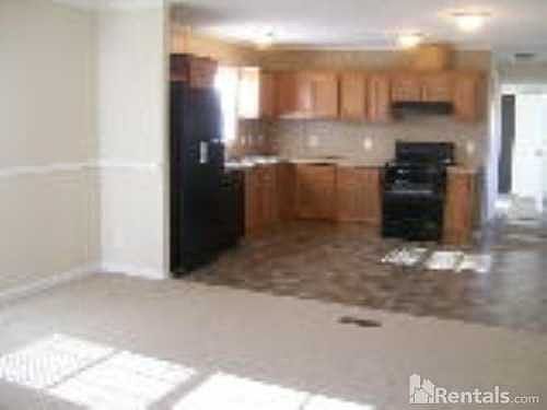1st image of 79 W Sourwood Dr