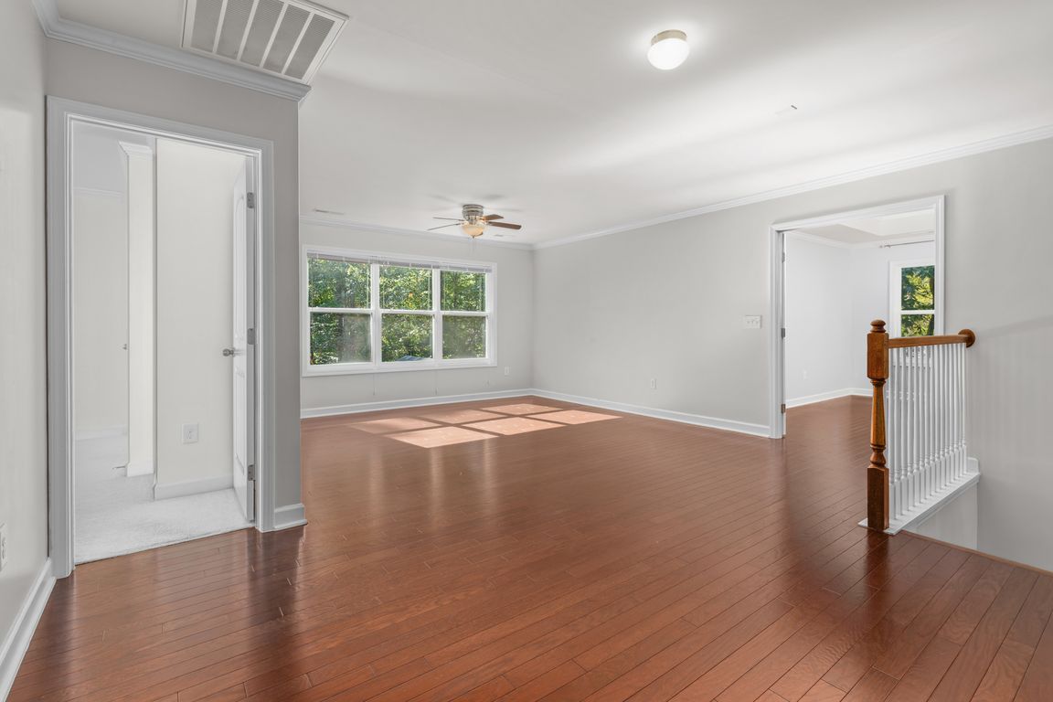 next background image