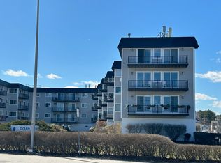 190 Kings Hwy, Hampton, NH 03842