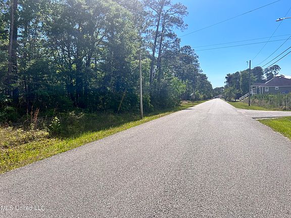 3rd image of 0 Royal Oak Dr #21