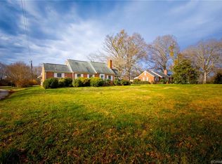 28 Stoney Point Rd, Cumberland, VA 23040