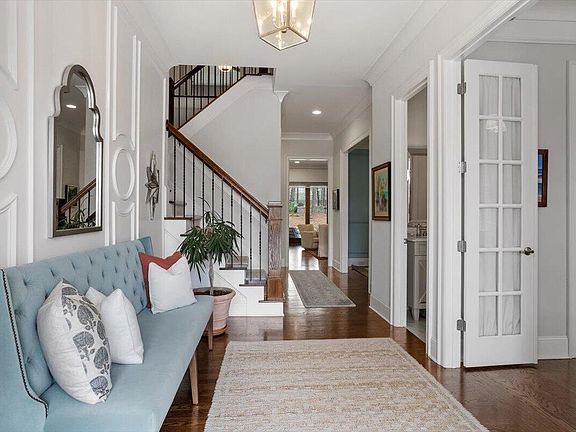 5th image of 8304 Leyburn Ct