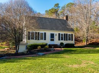 9 Alpine Cir, Bourne, MA 02532