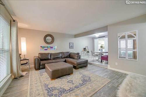 5th image of 10216 Regal Oaks Dr APT A