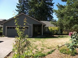 18105 Penny Ct, Gladstone, OR 97027
