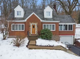 30 Moore Ave, Jeannette, PA 15644