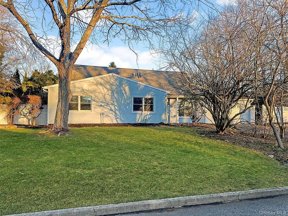 1st image of 7 Carnaby Avenue