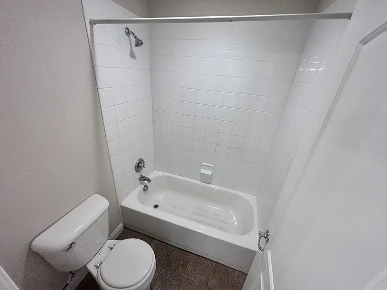 3117 Greenfriar Ave — Photo 25