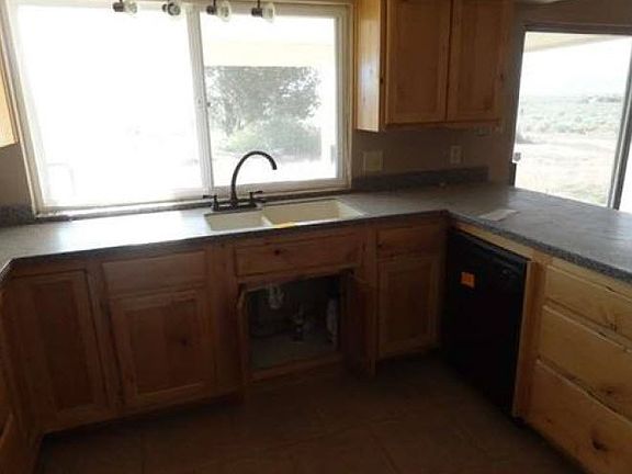 4th image of 34 Mallette Dr