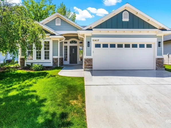 10427 W Waterway Ct, Garden City, ID 83714