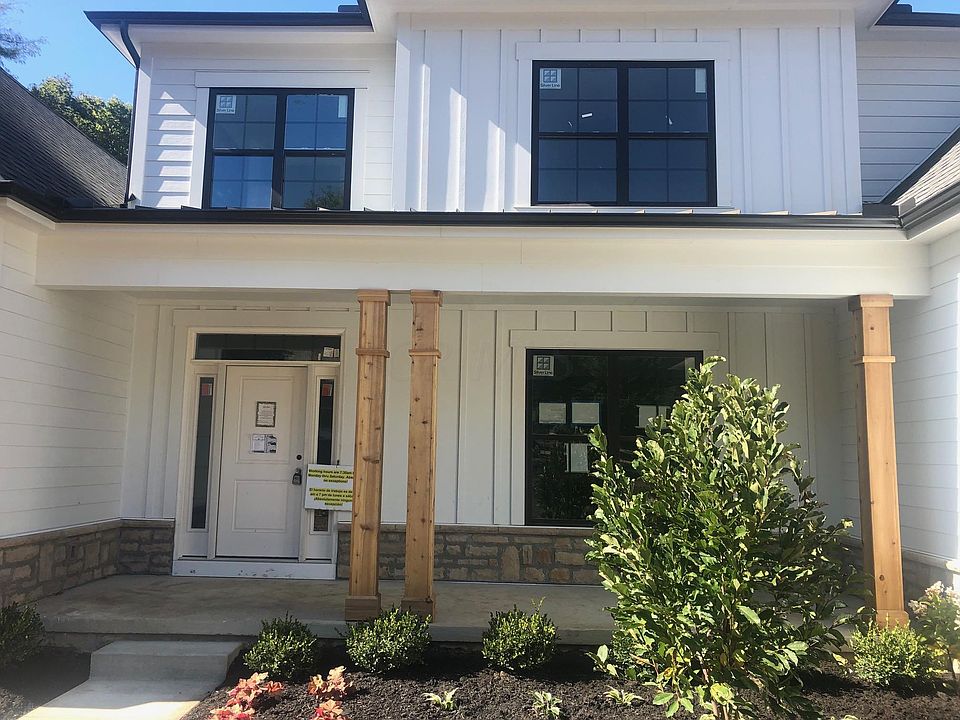 1st image of 3878 Rushmore Dr